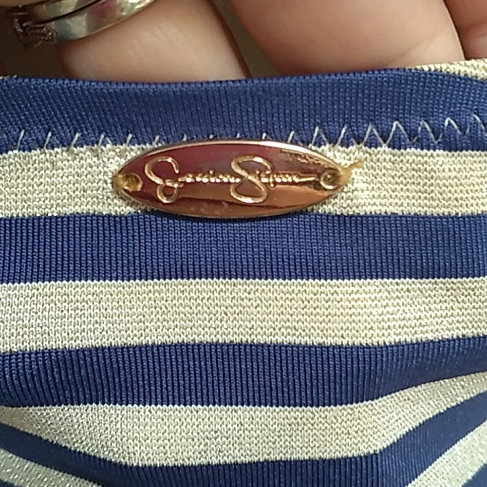 Jessica Simpson Blue/Gold Striped Tie Tankini Swim Top. Size Medium - Picture 9 of 12